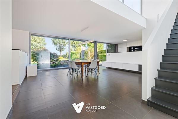 RUIME, RECENTE WONING OP TOP-LIGGING!