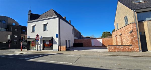 Commercieel te 8792 DESSELGEM (België) - Prijs Prijs op aanvraag
