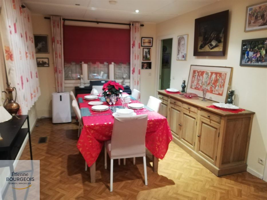 CHALET