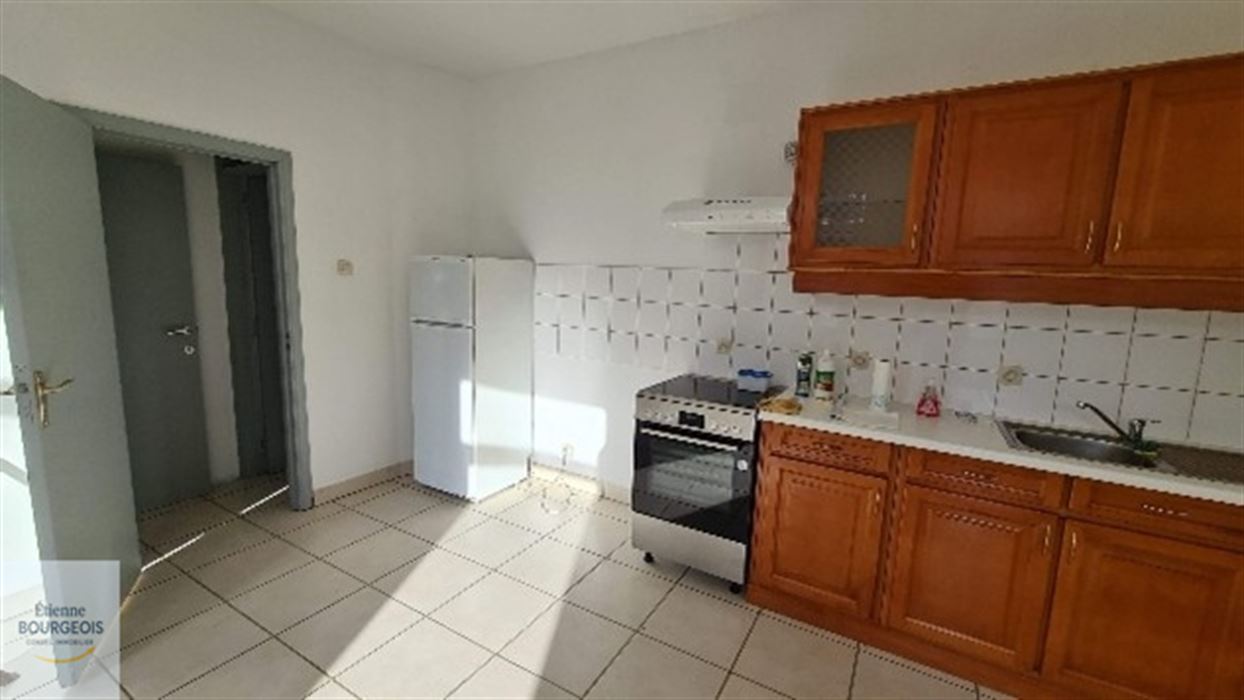 IMMEUBLE A APPARTEMENT