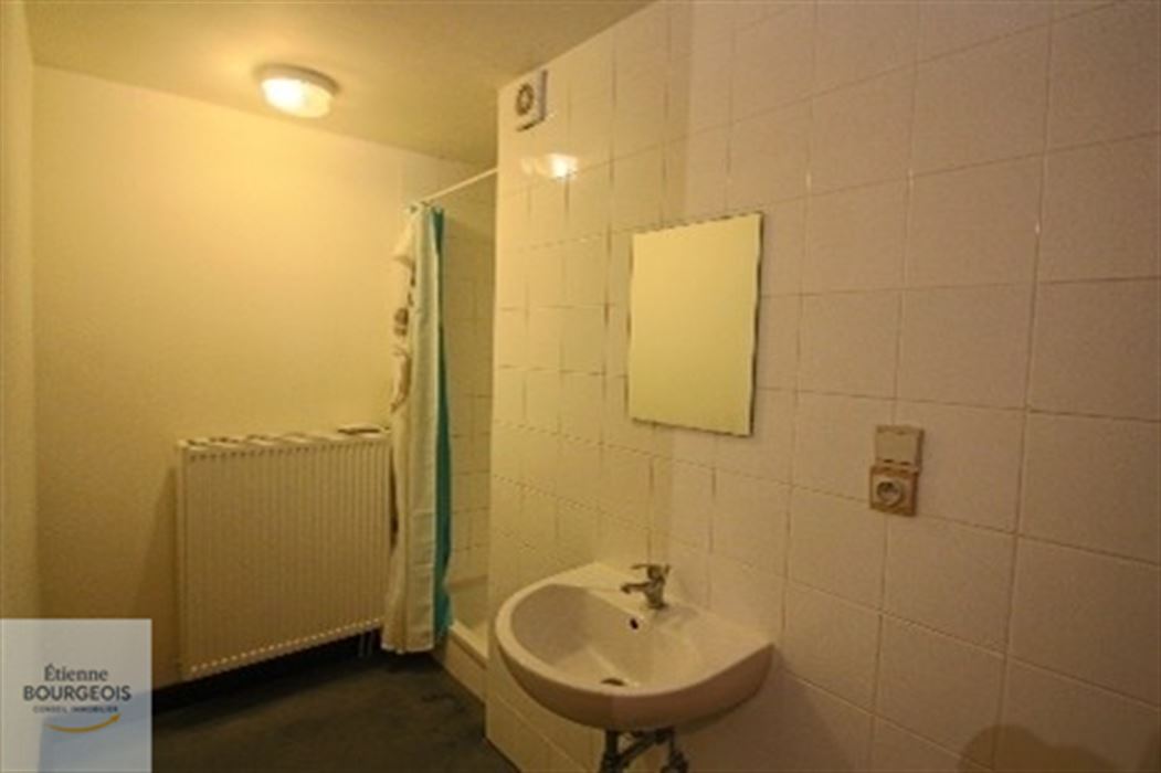 IMMEUBLE A APPARTEMENT