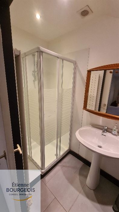 IMMEUBLE A APPARTEMENT