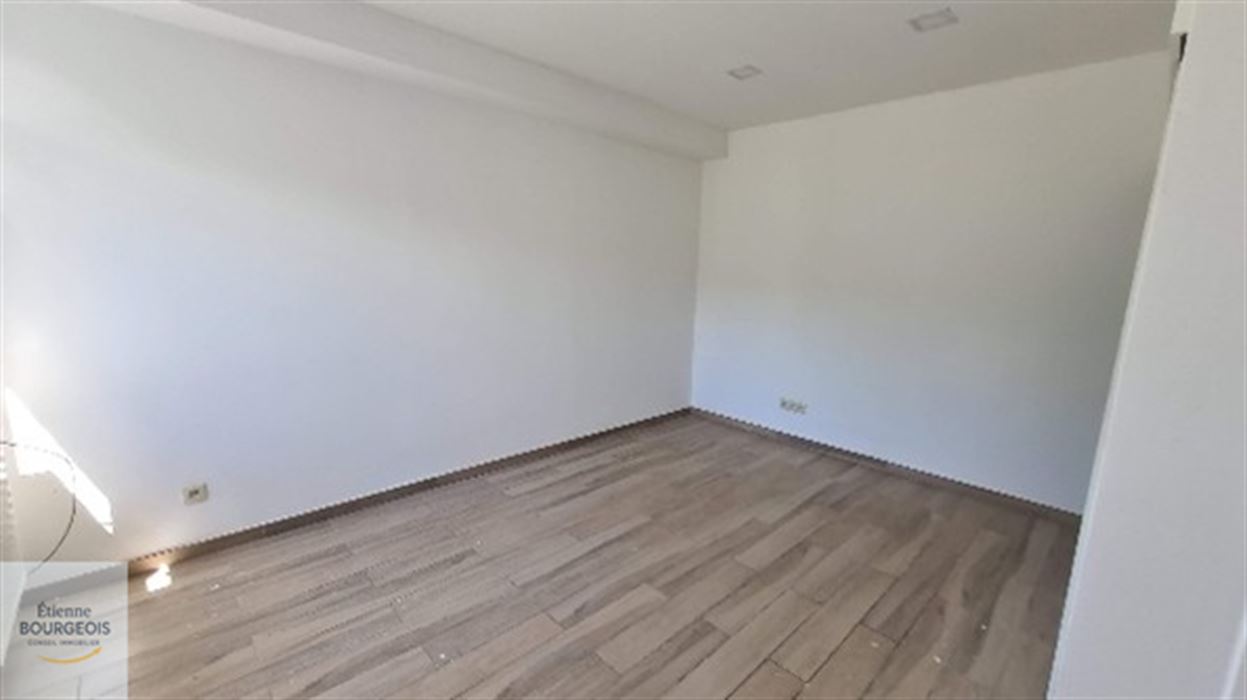 IMMEUBLE A APPARTEMENT