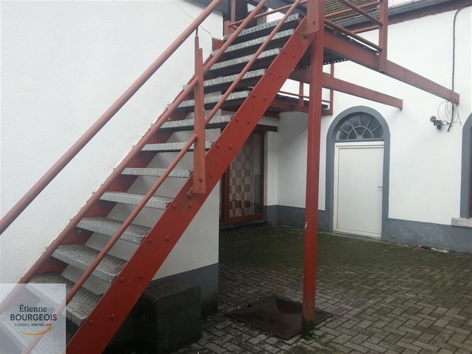 LOFT