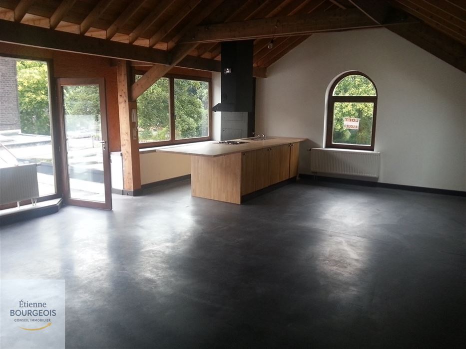 LOFT