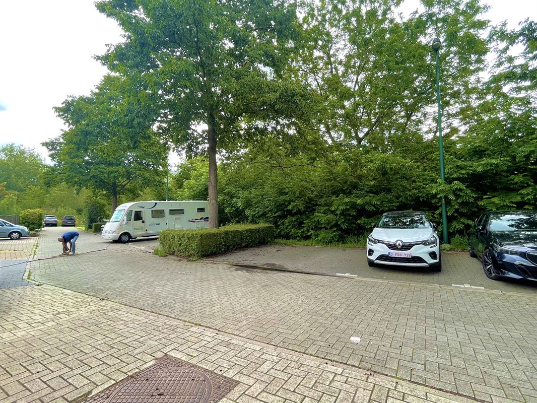 Compacte woning met veranda en garage!