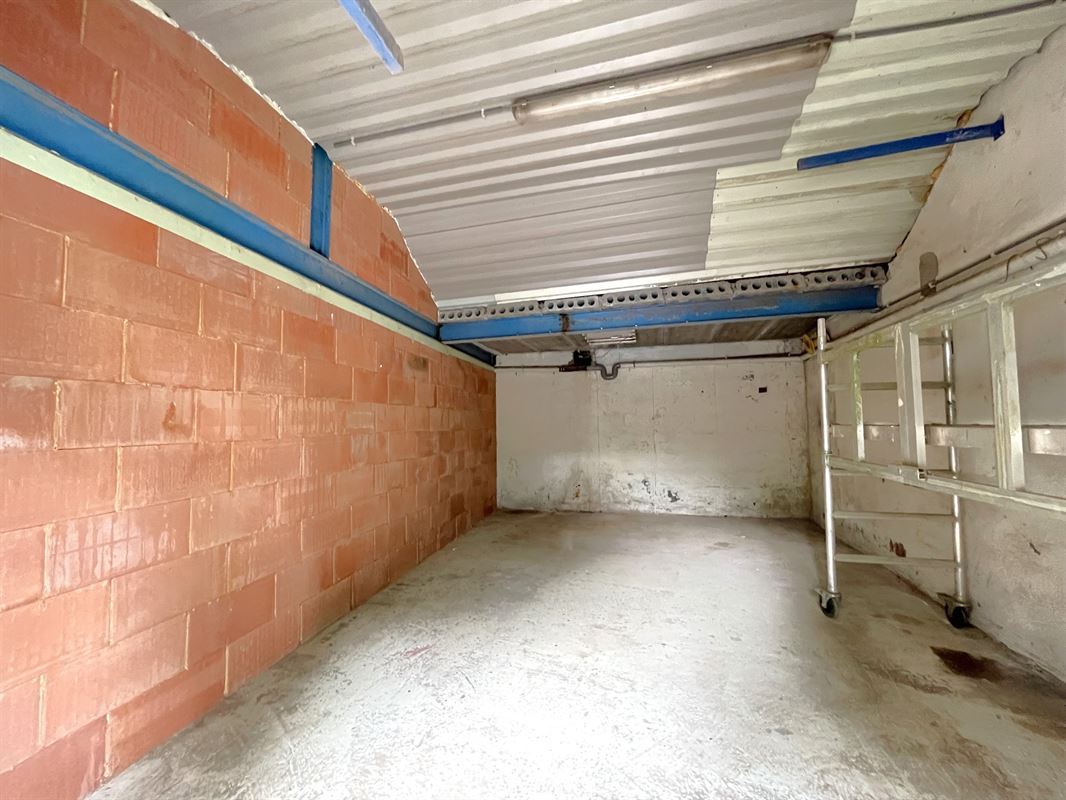 Compacte woning met veranda en garage!