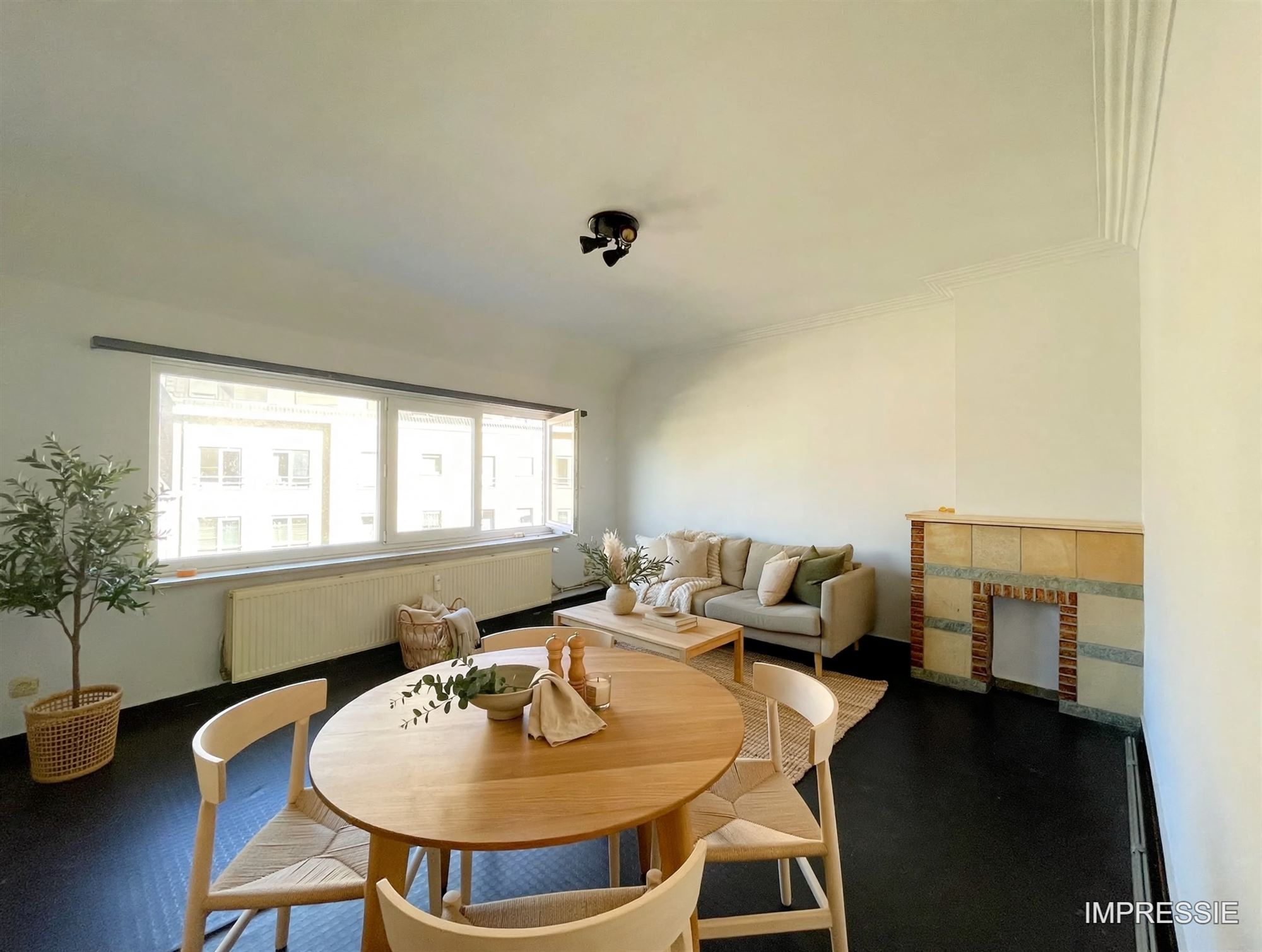 Te renoveren appartement nabij De Schorre