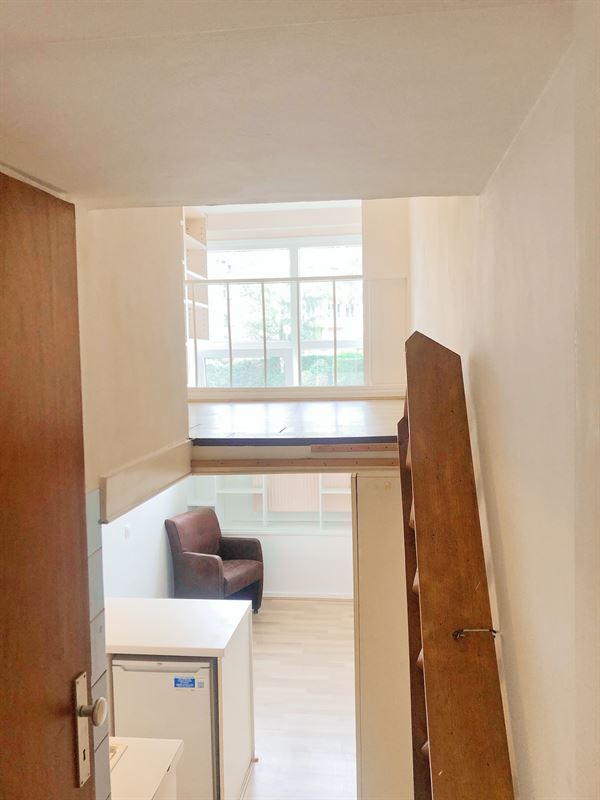 Image 2 : Flat (students only) IN 1000 bruxelles (Belgium) - Price Price on demand