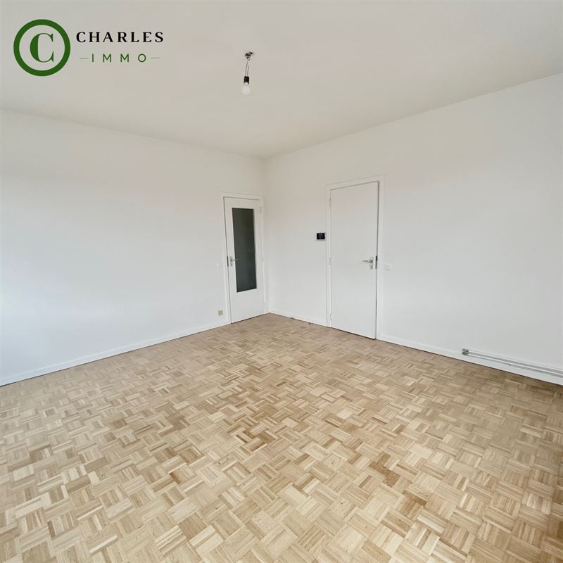 Image 2 : Apartment IN 1200 WOLUWÉ-SAINT-LAMBERT (Belgium) - Price 800 €