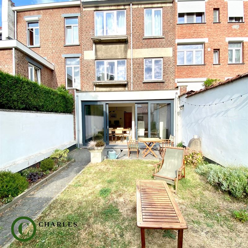 Foto 15 : Appartement te 1150 WOLUWÉ-SAINT-PIERRE (België) - Prijs € 1.200