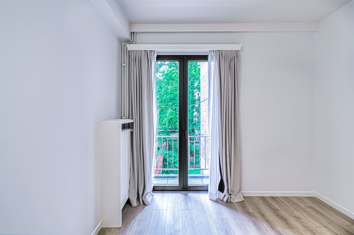 Image 22 : Apartment IN 1180 UCCLE (Belgium) - Price 1.450 €