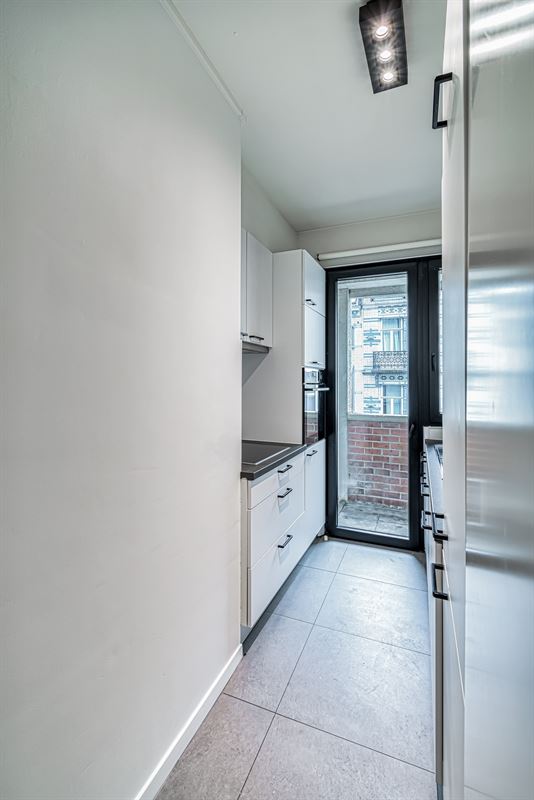 Foto 7 : Appartement te 1180 UKKEL (België) - Prijs € 1.450
