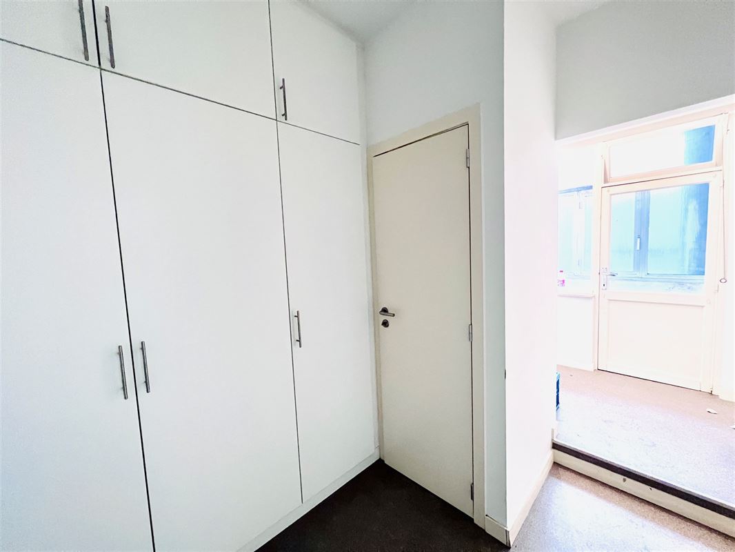 Image 20 : Apartment IN 1180 UCCLE (Belgium) - Price 1.600 €