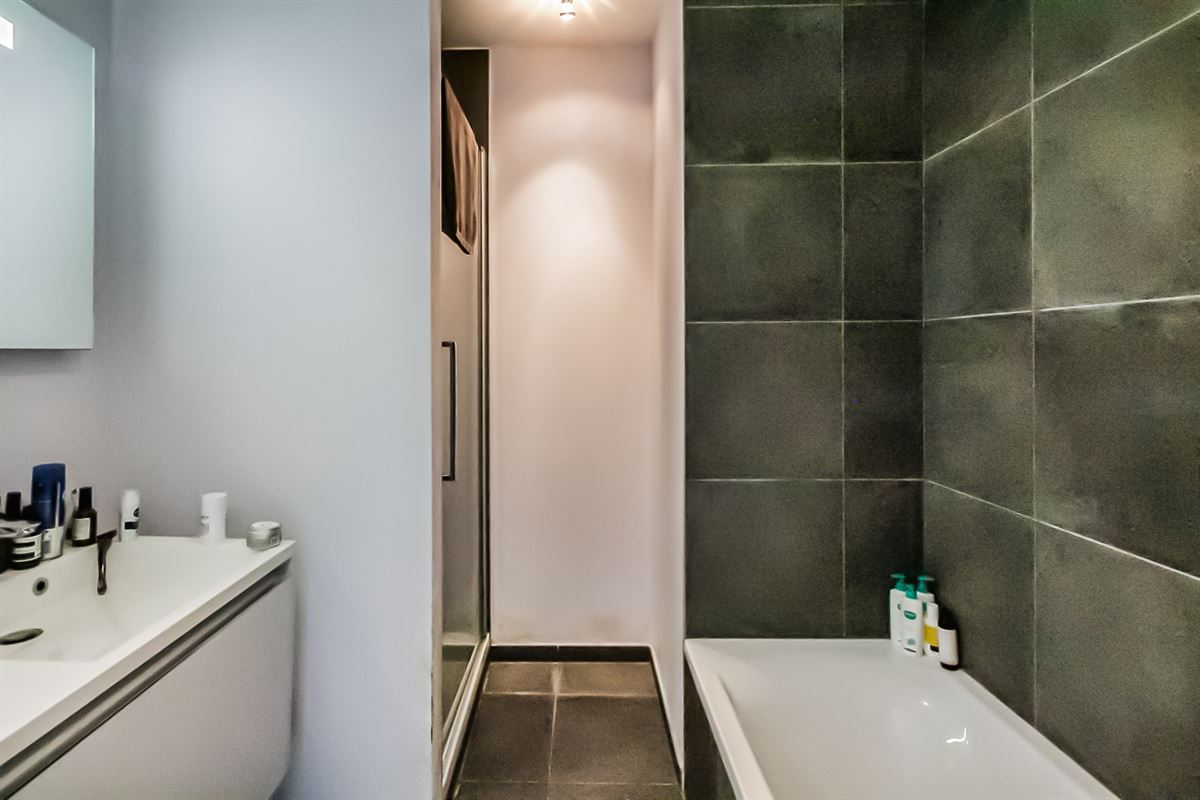 Image 8 : Apartment IN 1180 UCCLE (Belgium) - Price 1.450 €