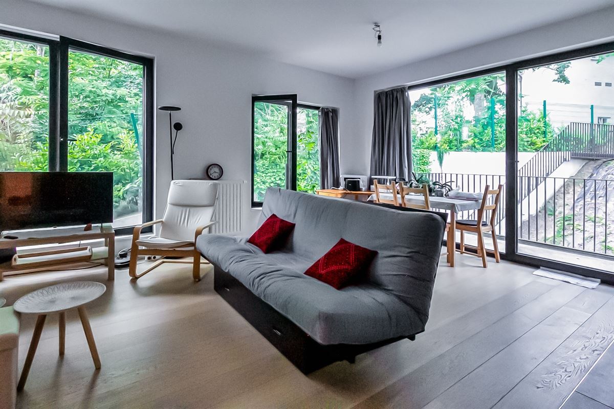 Image 2 : Apartment IN 1180 UCCLE (Belgium) - Price 1.325 €