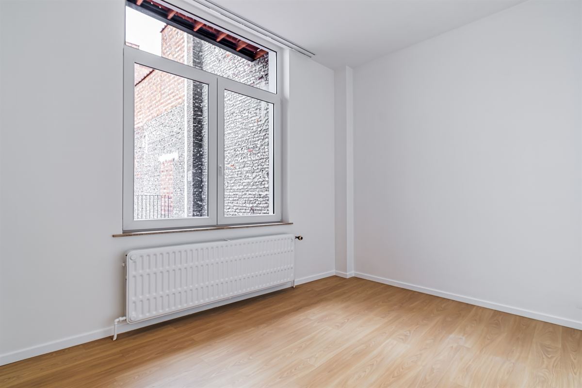 Image 6 : Apartment IN 1050 IXELLES (Belgium) - Price 1.450 €
