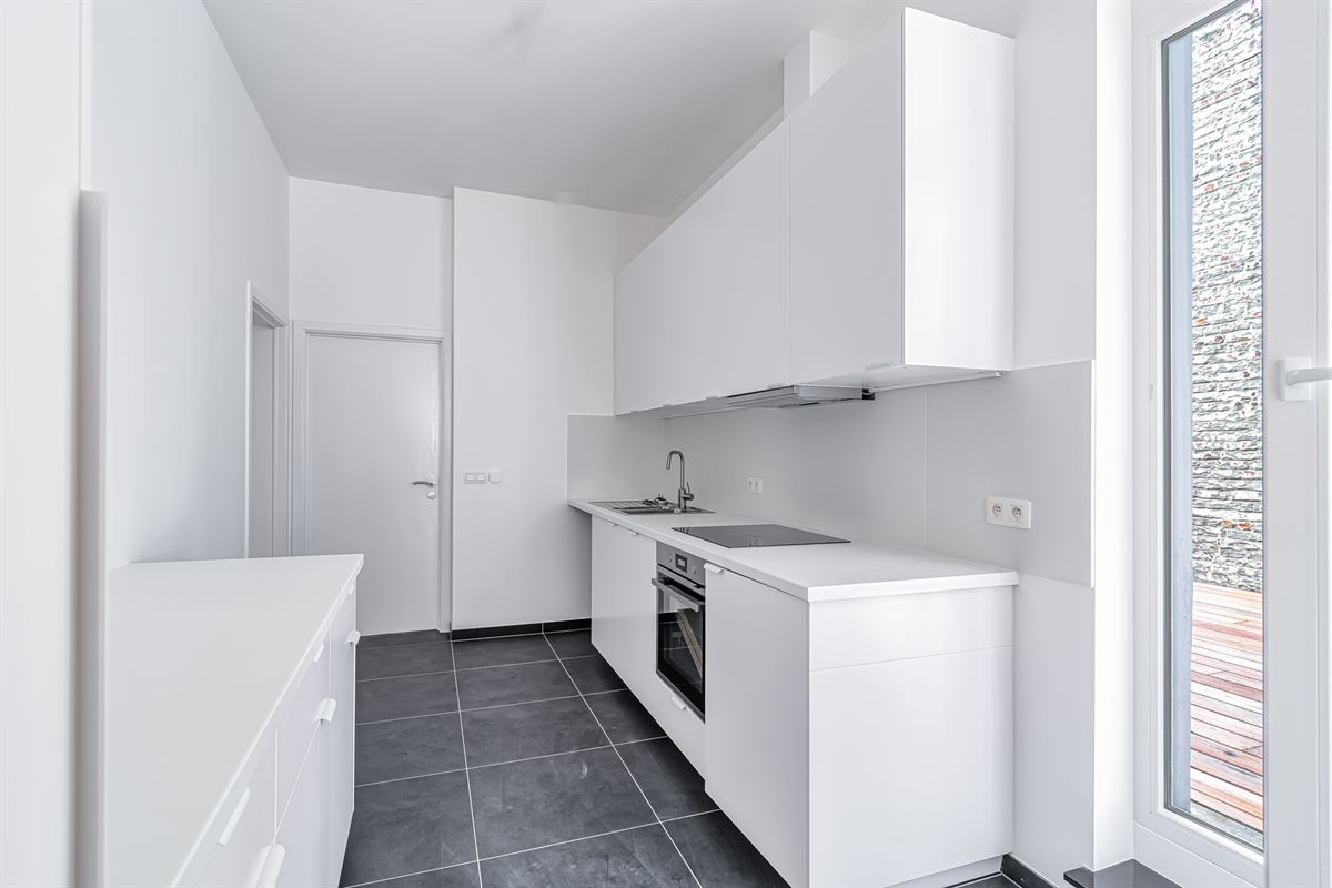 Image 10 : Apartment IN 1050 IXELLES (Belgium) - Price 1.450 €