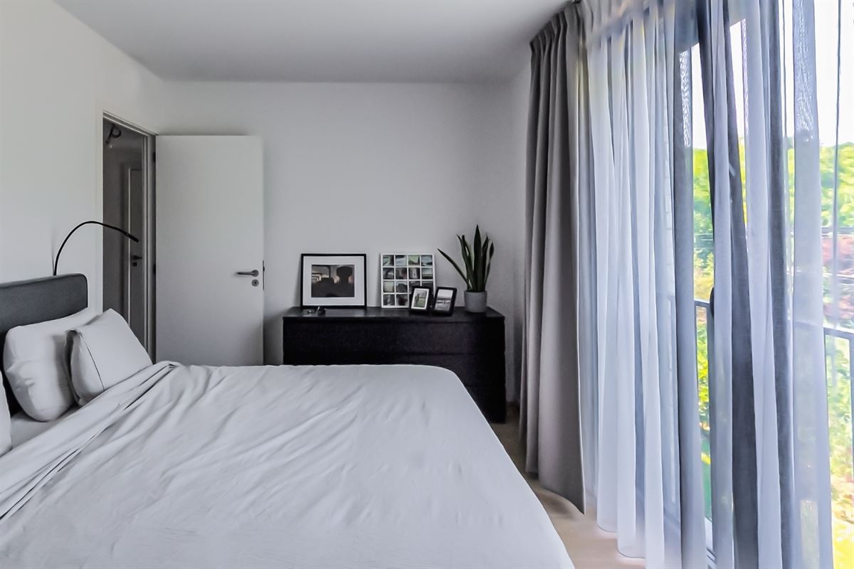 Image 5 : Apartment IN 1180 UCCLE (Belgium) - Price 1.500 €
