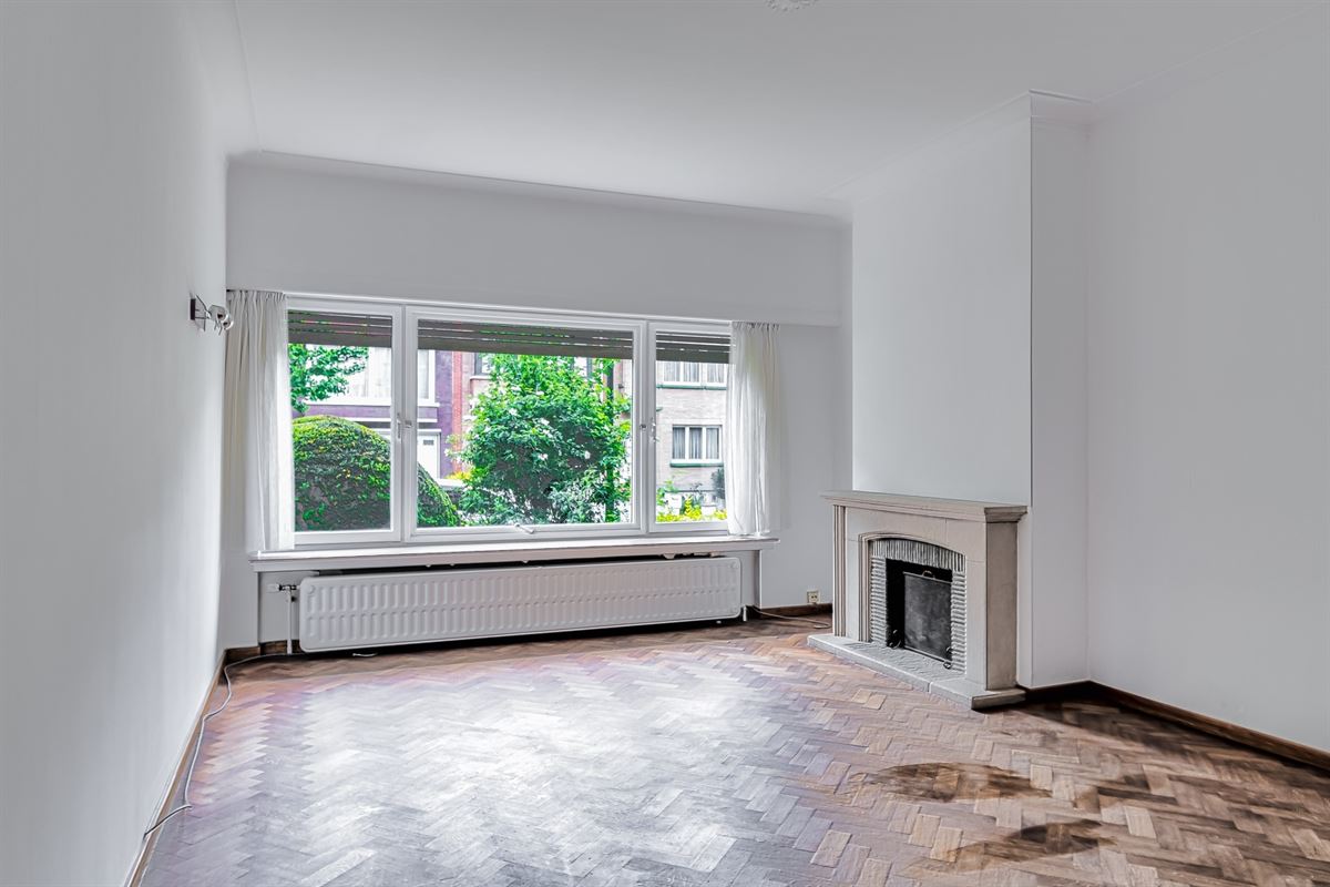 Image 2 : Apartment IN 1150 WOLUWE-SAINT-PIERRE (Belgium) - Price 925 €