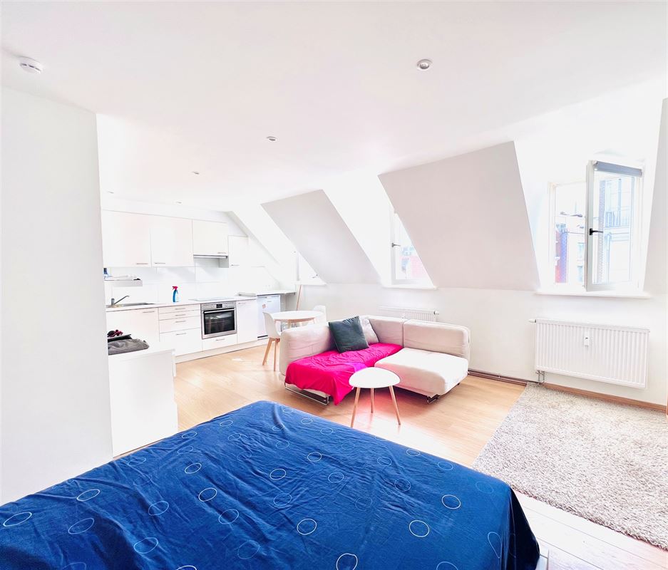 Image 1 : Apartment IN 1050 IXELLES (Belgium) - Price 750 €