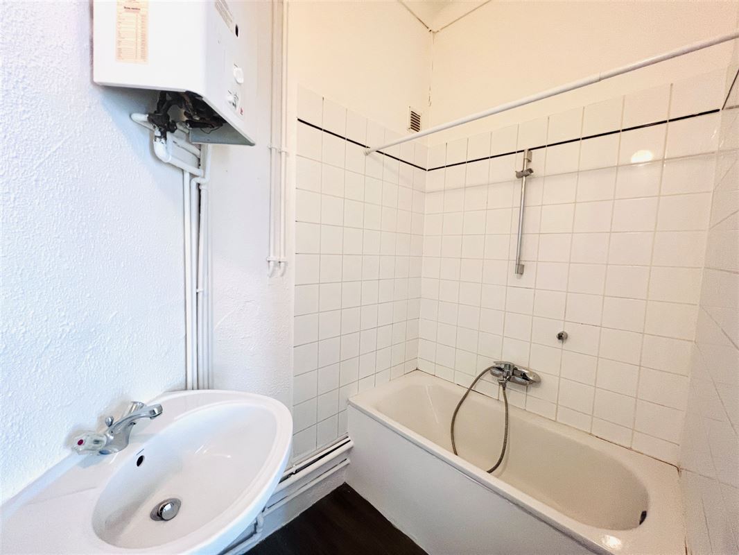 Image 8 : Appartement à 1050 ixelles (Belgique) - Prix 780 €