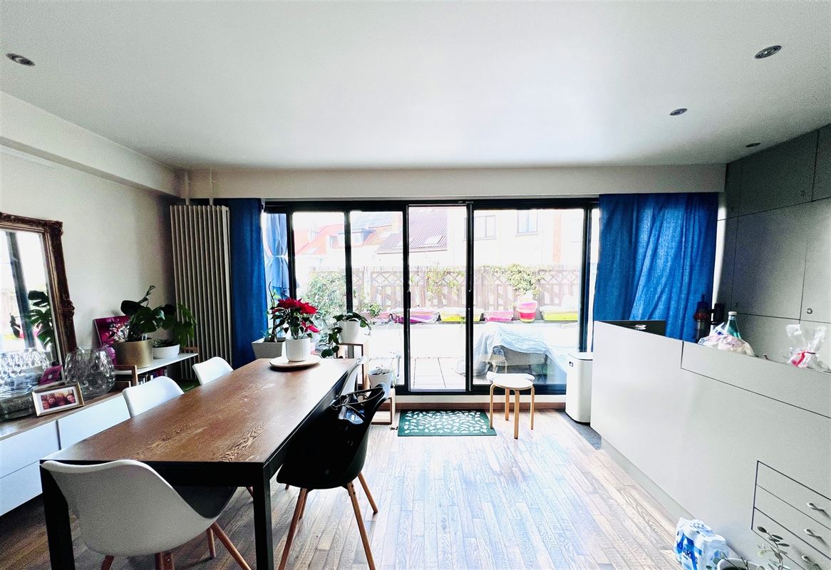 Image 6 : Apartment IN 1050 IXELLES (Belgium) - Price 1.300 €