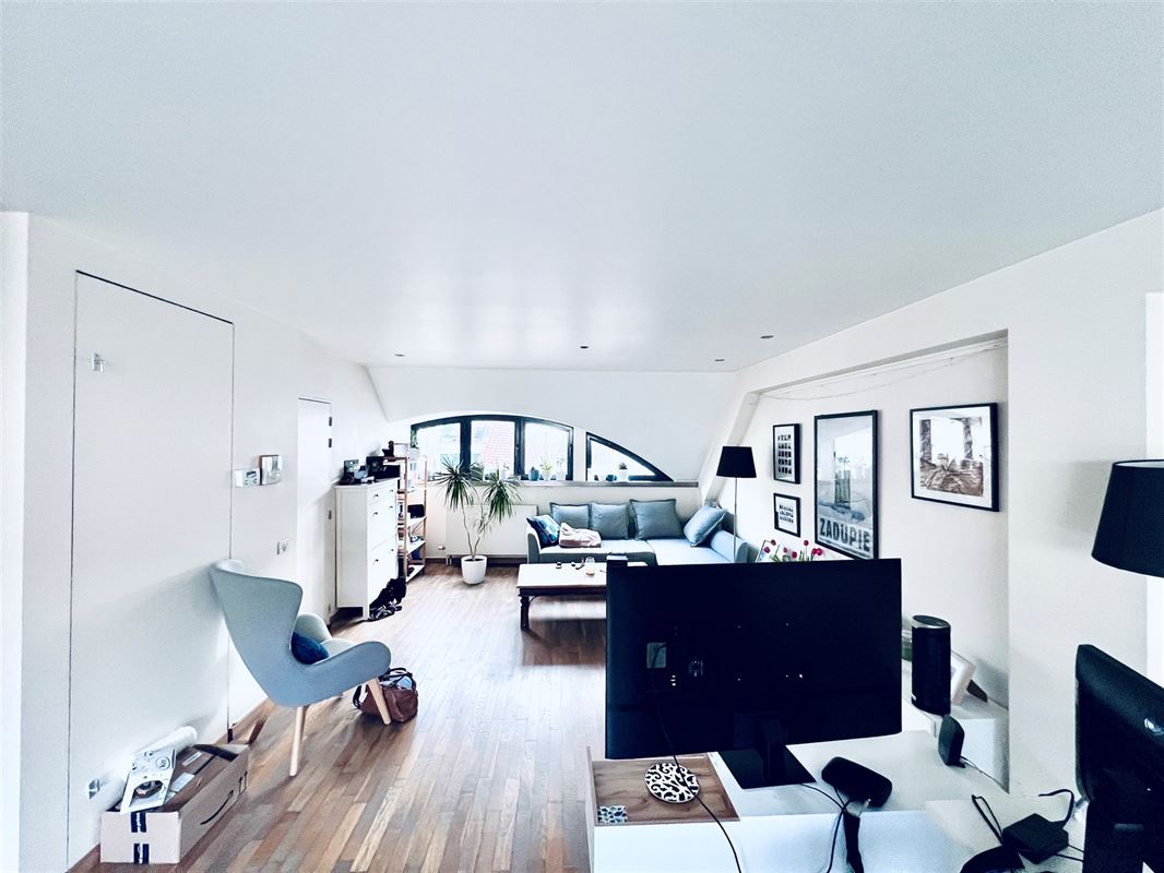 Image 3 : Apartment IN 1050 IXELLES (Belgium) - Price 1.300 €