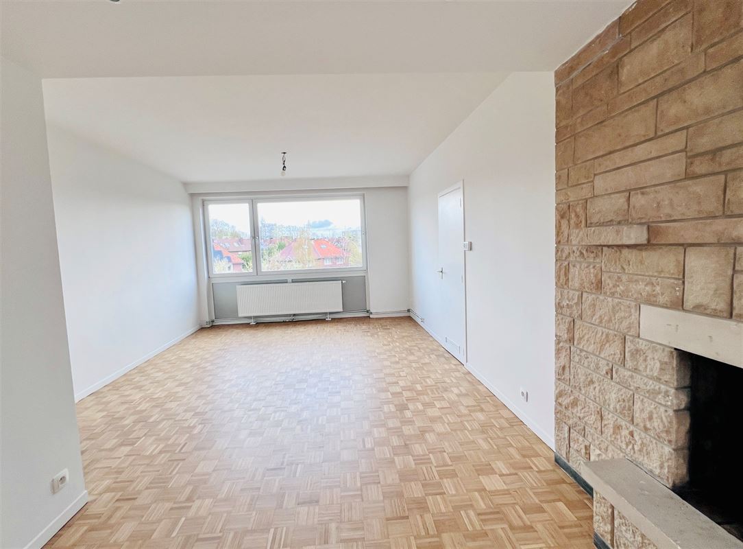 Foto 1 : Appartement te 1200 WOLUWÉ-SAINT-LAMBERT (België) - Prijs € 700
