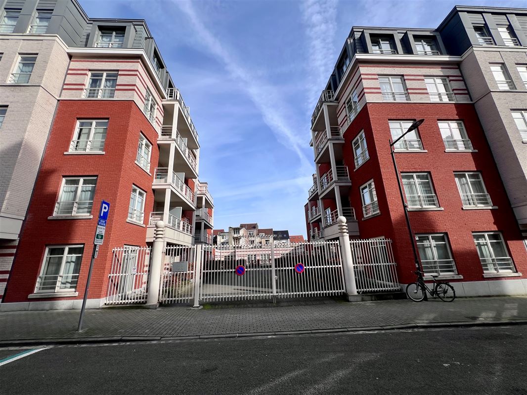 Image 12 : Appartement à 1040 ETTERBEEK (Belgique) - Prix 1.025 €