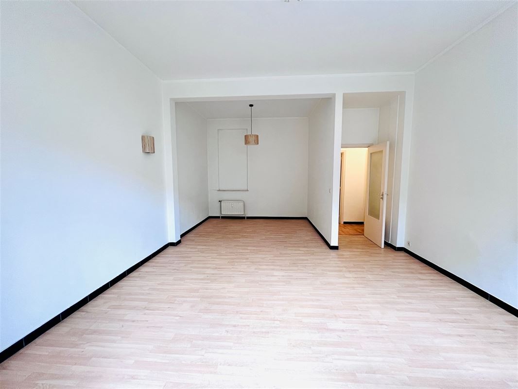 Image 3 : Apartment IN 1050 IXELLES (Belgium) - Price 950 €