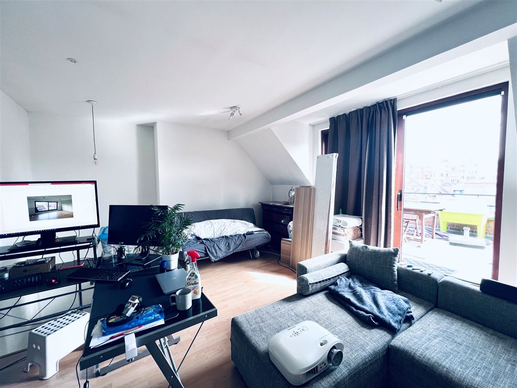 Image 4 : Appartement à 1150 WOLUWE-SAINT-PIERRE (Belgique) - Prix 1.900 €