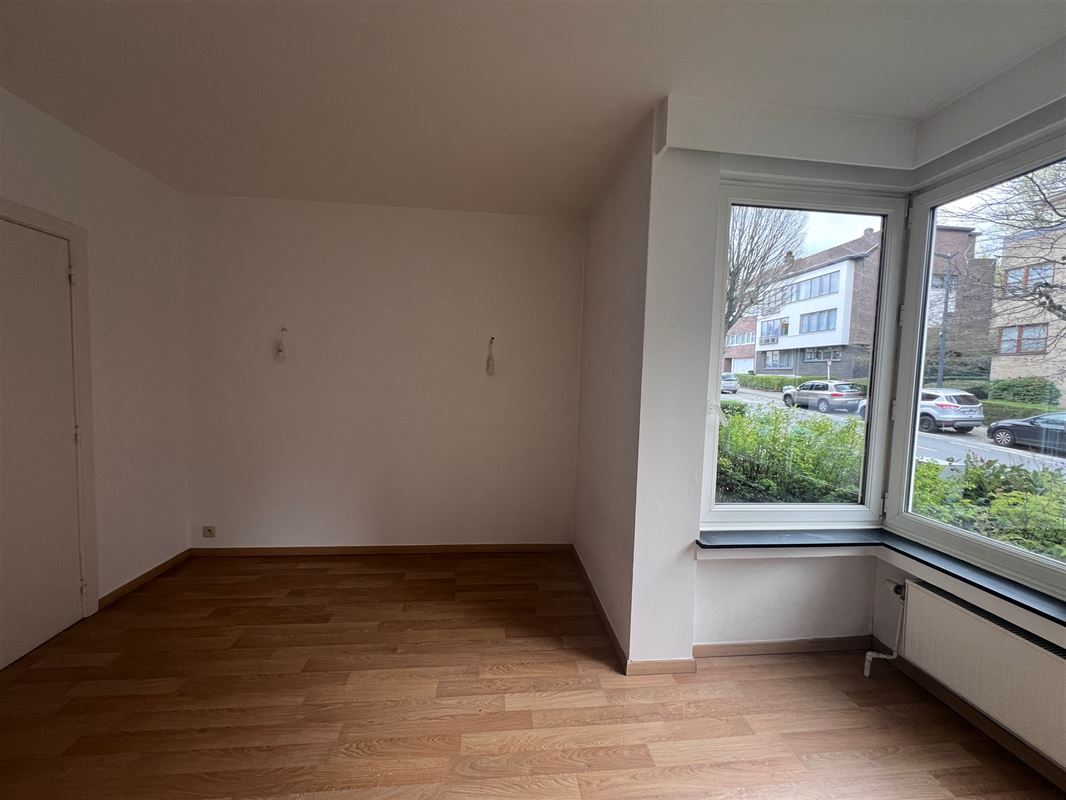 Image 4 : Appartement à 1160 AUDERGHEM (Belgique) - Prix 950 €