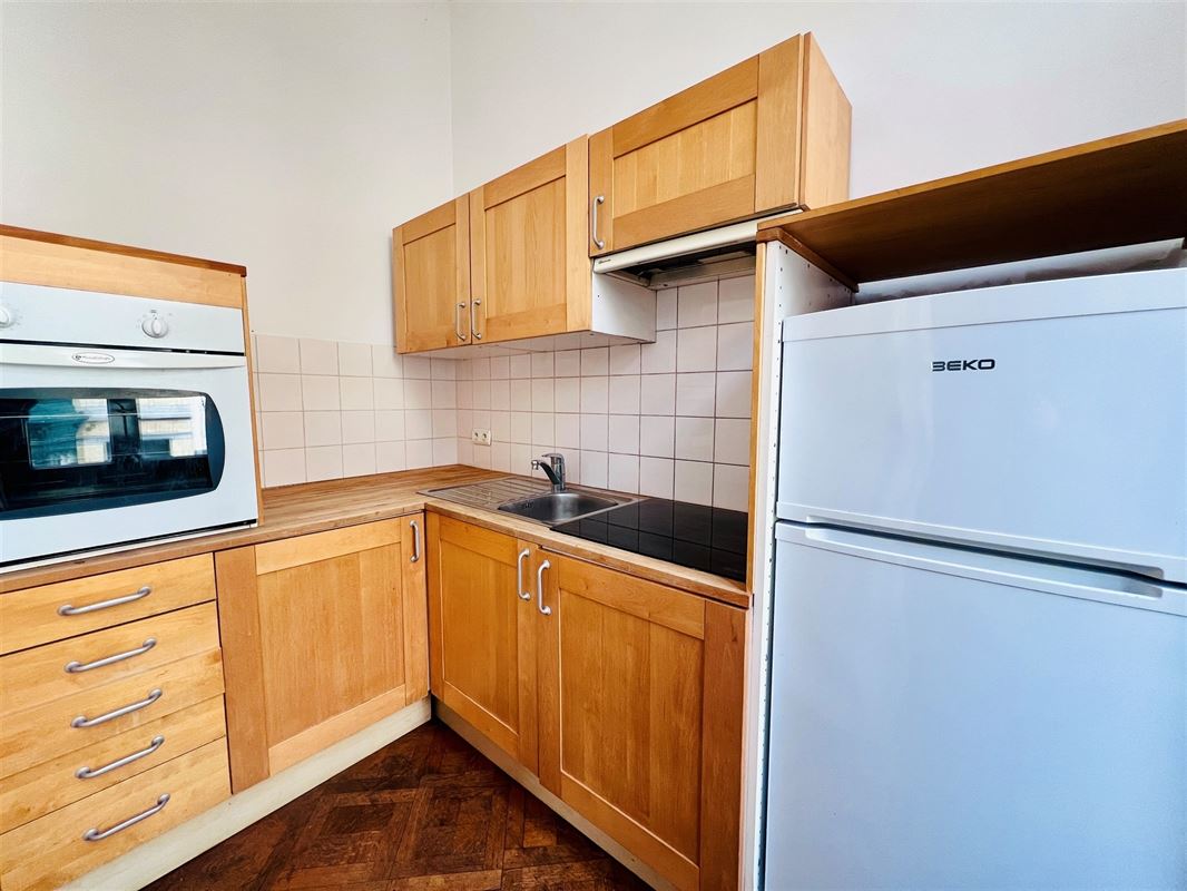 Image 6 : Appartement à 1050 IXELLES (Belgique) - Prix 950 €
