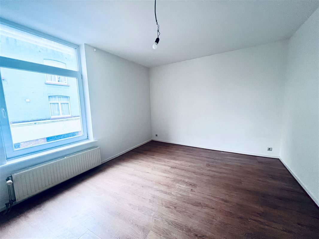 Image 7 : Appartement à 1200 WOLUWE-SAINT-LAMBERT (Belgique) - Prix 1.250 €