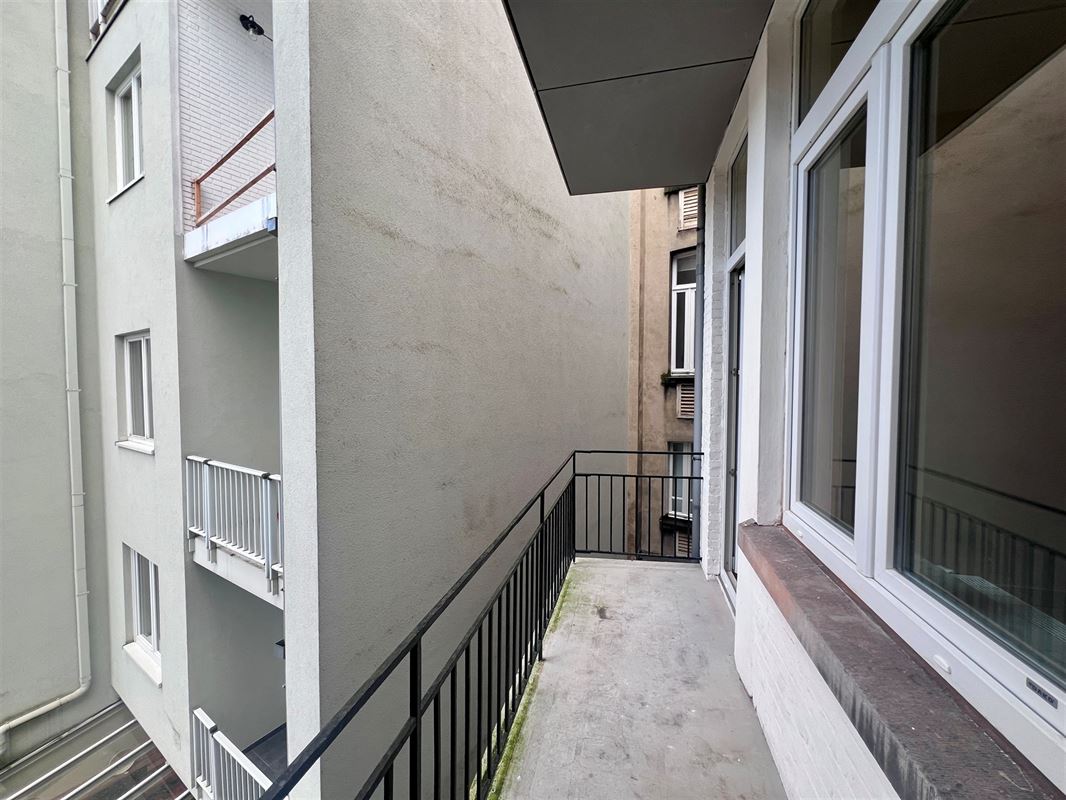 Image 8 : Appartement à 1050 ixelles (Belgique) - Prix 1.150 €