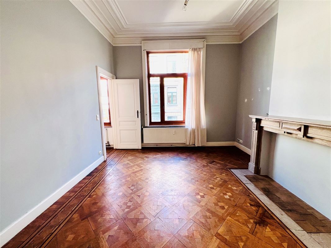 Image 2 : Appartement à 1050 IXELLES (Belgique) - Prix 950 €