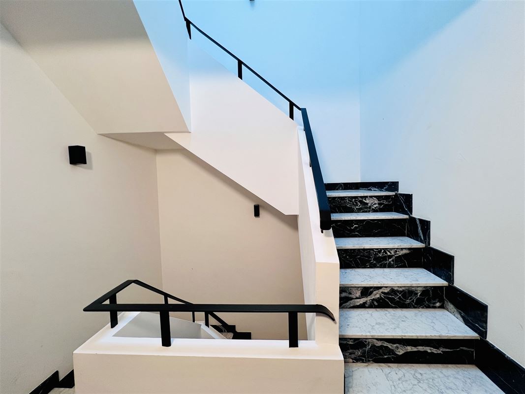 Image 12 : Appartement à 1200 WOLUWE-SAINT-LAMBERT (Belgique) - Prix 1.400 €
