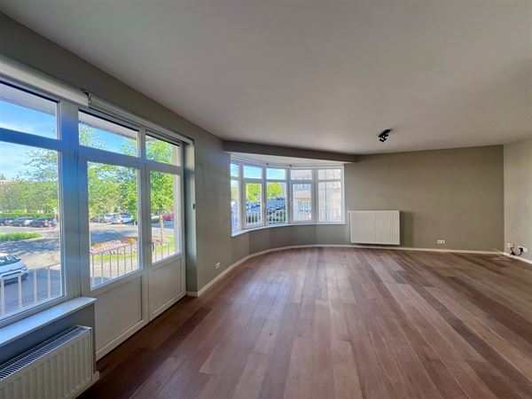Appartement à 1200 WOLUWE-SAINT-LAMBERT (Belgique) - Prix 1.400 €
