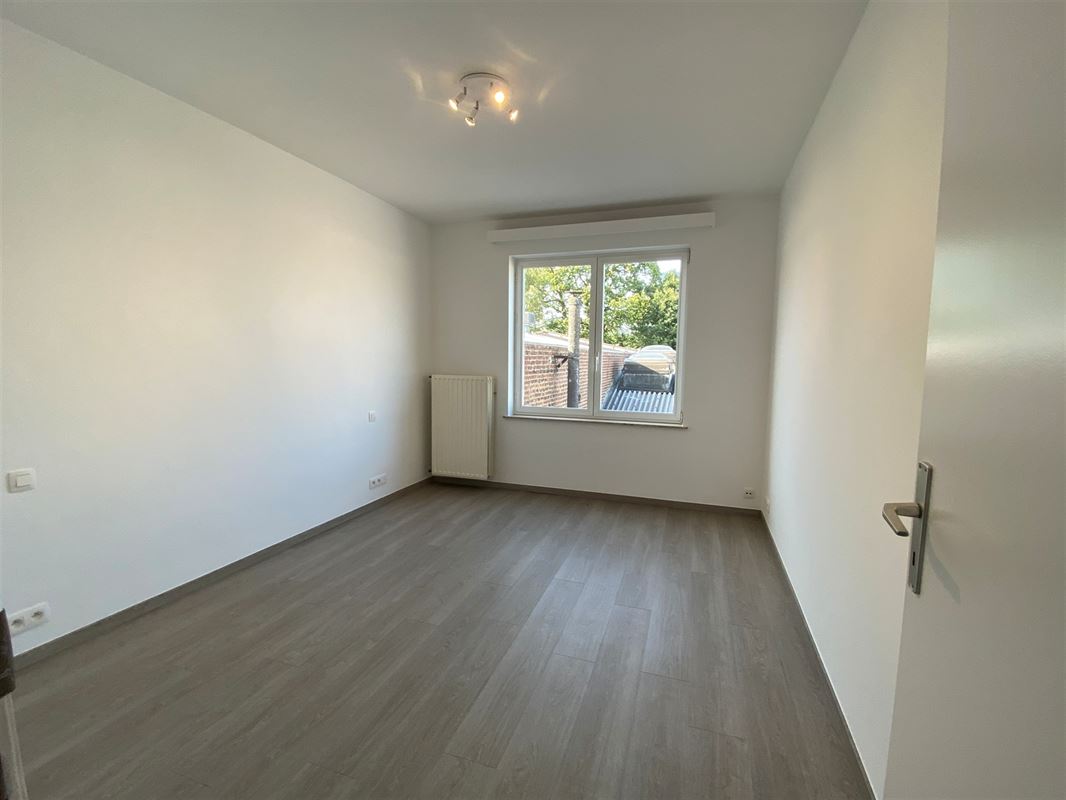 Image 7 : Appartement à 1410 waterloo (Belgique) - Prix 1.250 €
