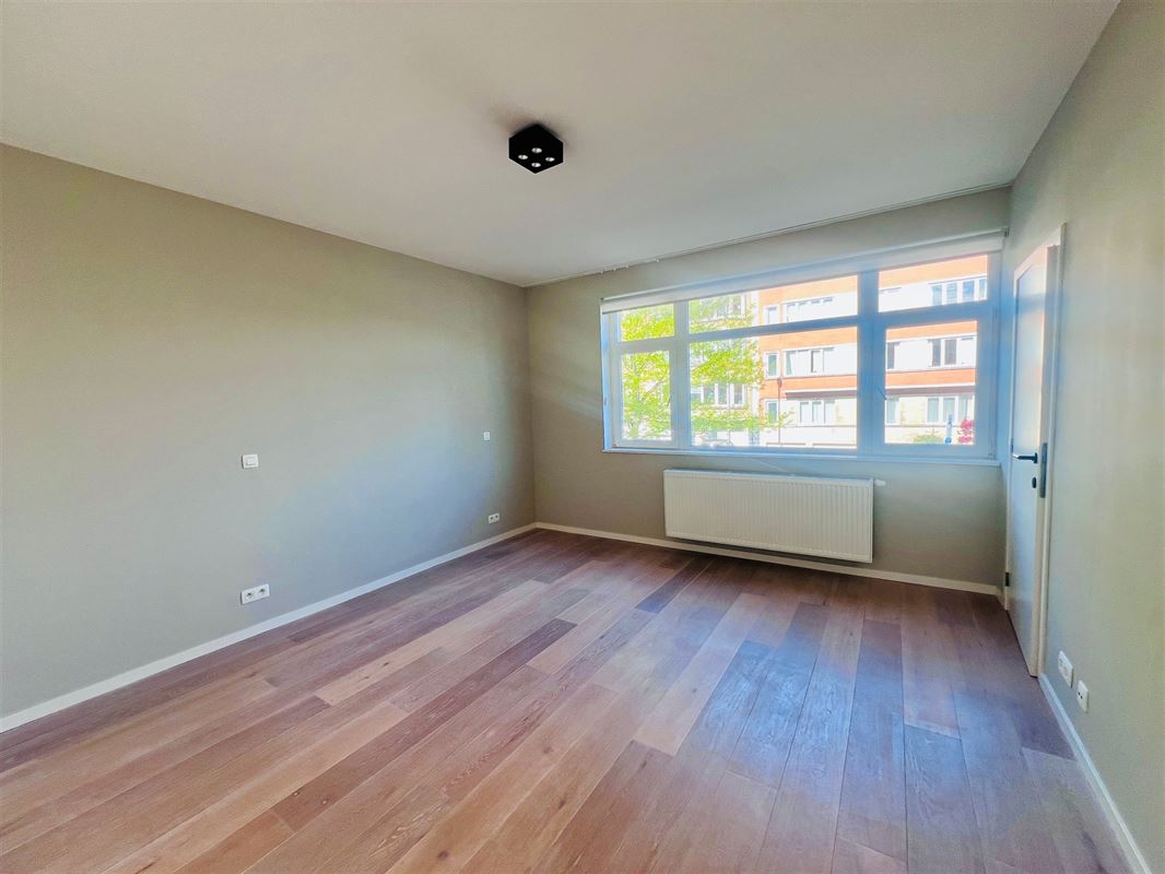 Image 7 : Appartement à 1200 WOLUWE-SAINT-LAMBERT (Belgique) - Prix 1.400 €
