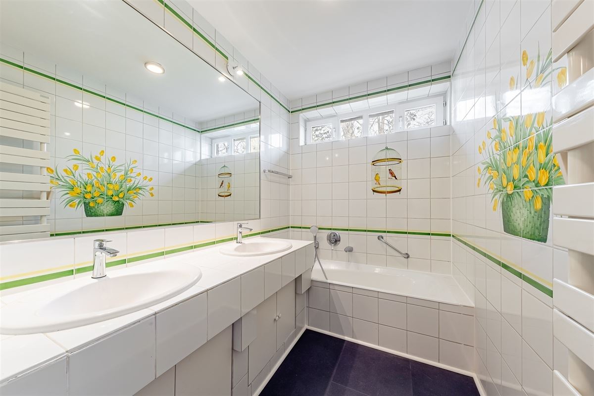 Image 16 : Appartement à 1170 WATERMAEL-BOITSFORT (Belgique) - Prix 1.575 €