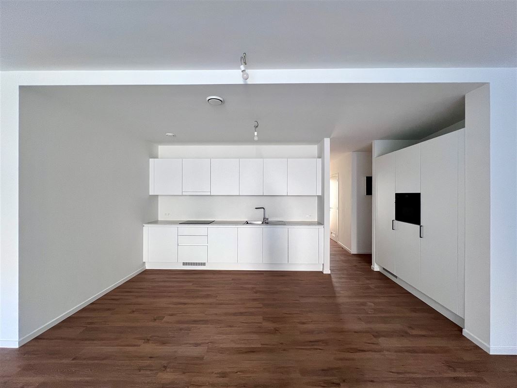 Image 5 : Appartement à 1050 IXELLES (Belgique) - Prix 1.690 €