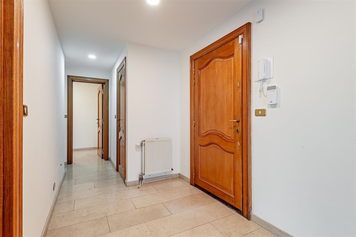 Image 8 : Appartement à 1170 WATERMAEL-BOITSFORT (Belgique) - Prix 1.575 €