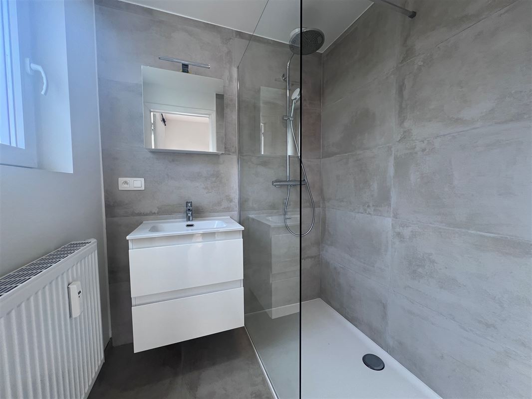 Image 7 : Appartement à 1040 ETTERBEEK (Belgique) - Prix 1.070 €