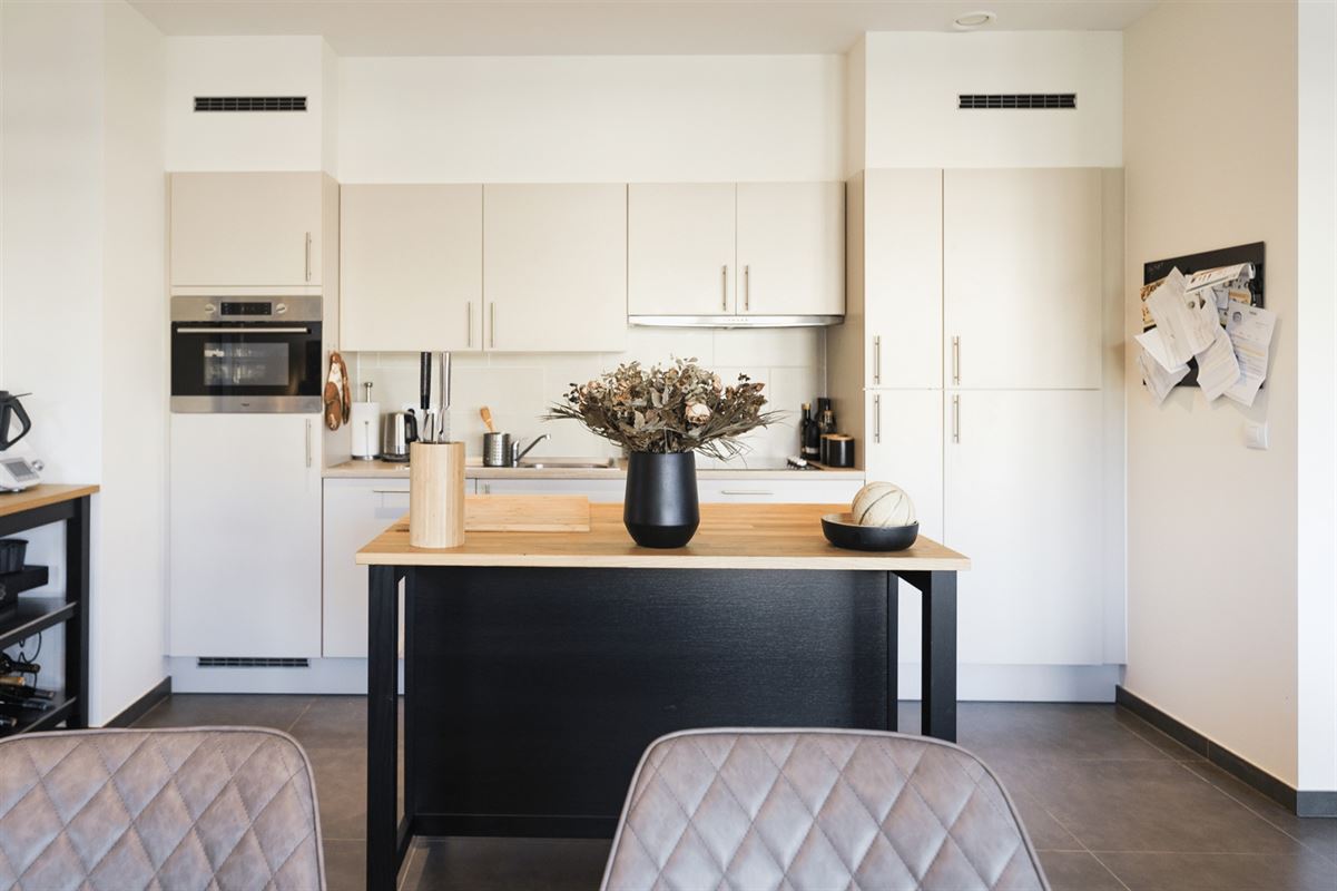 Image 10 : Appartement à 1200 WOLUWE-SAINT-LAMBERT (Belgique) - Prix 1.380 €