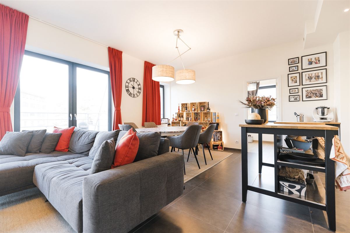 Image 3 : Appartement à 1200 WOLUWE-SAINT-LAMBERT (Belgique) - Prix 1.380 €