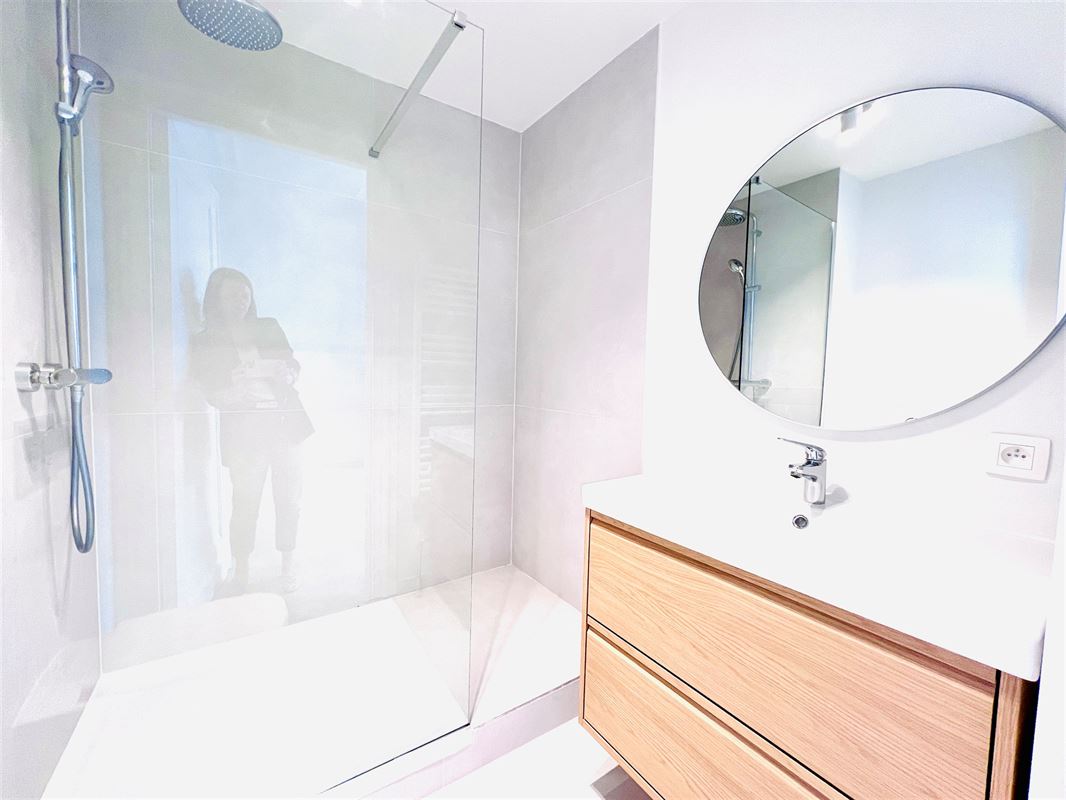 Image 7 : Apartment IN 1050 IXELLES (Belgium) - Price 1.225 €
