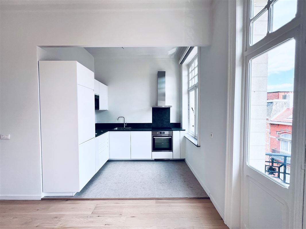 Image 6 : Apartment IN 1050 IXELLES (Belgium) - Price 1.225 €