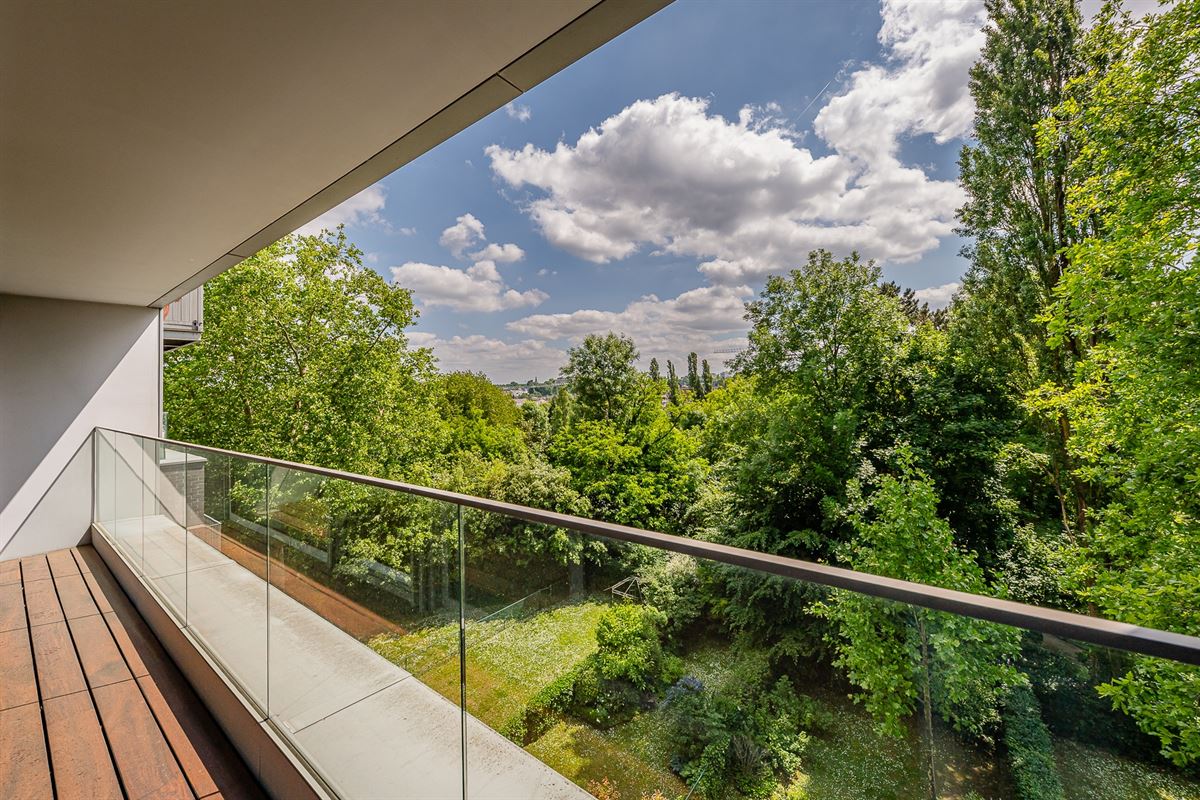Image 24 : Appartement à 1050 IXELLES (Belgique) - Prix 3.450 €
